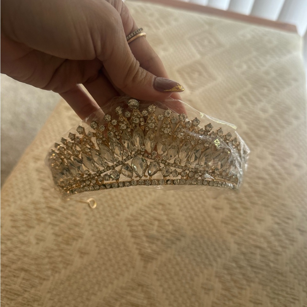 Elegant Gold Tiara